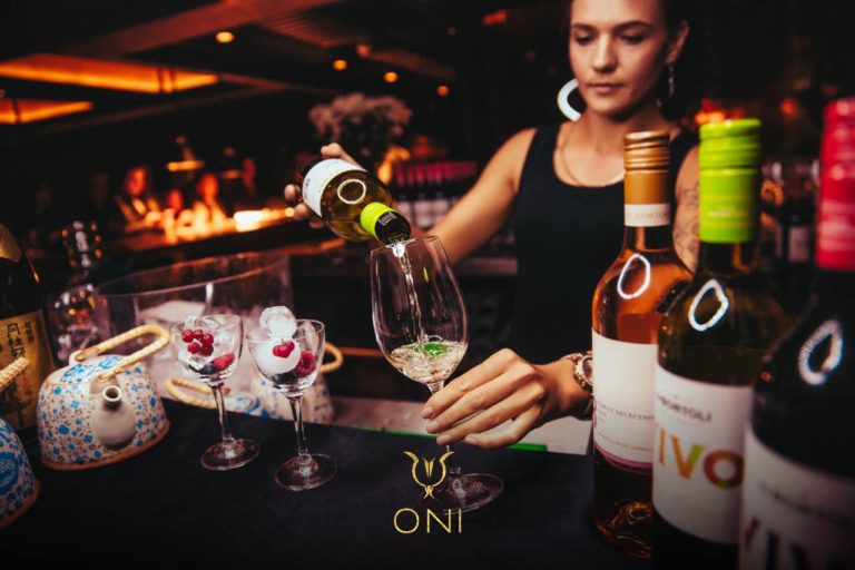 grand party 52 1 768x512