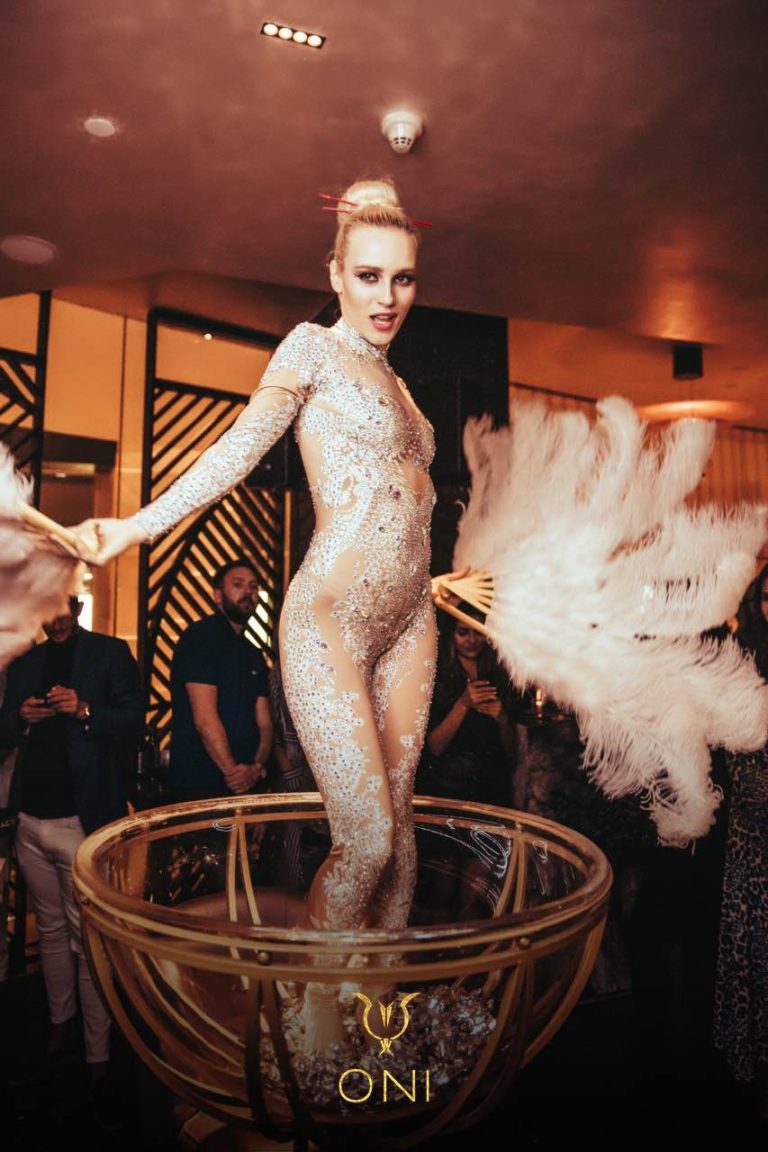 grand party 93 1 768x1152